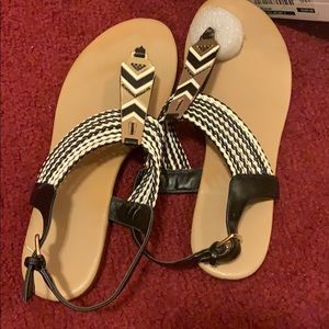 New black sandals